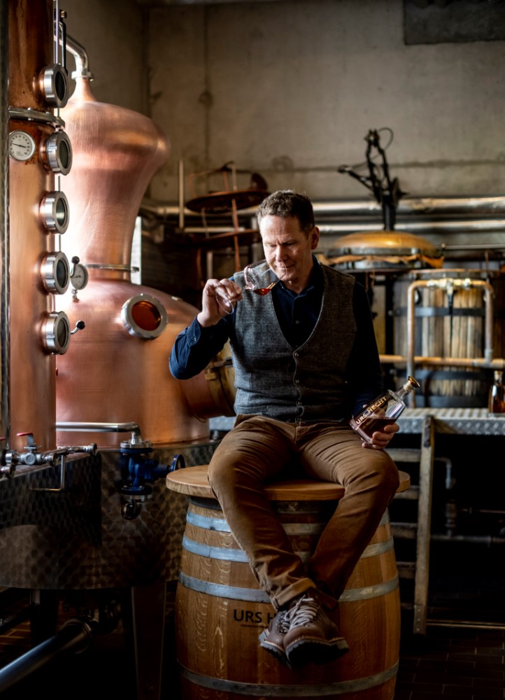 Urs Hecht-Gunzwiler Destillate 