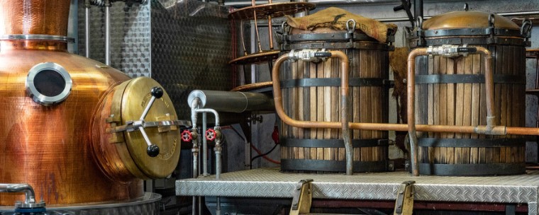 Urs Hecht-Gunzwiler Destillate 